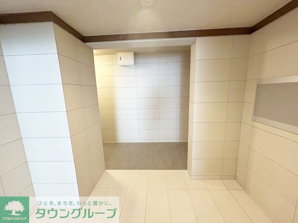 トレ・アルコバレーノ中央の物件内観写真